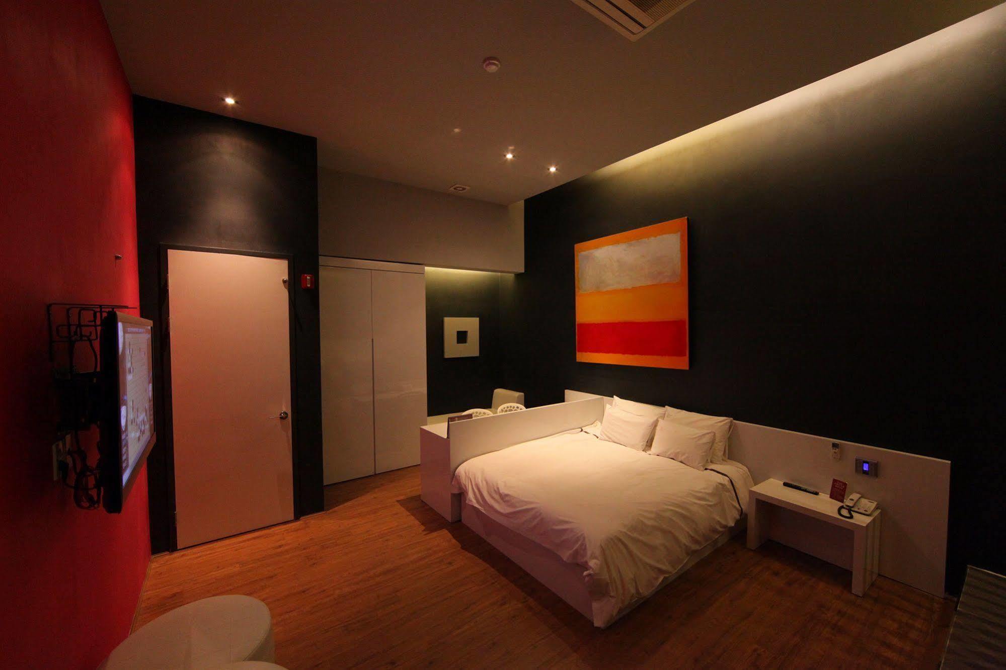 גונסאן Hotel Oscar Suite מראה חיצוני תמונה